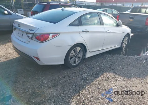 2013 Hyundai Sonata Hybrid Limited z USA, uszkodzony, nr VIN KMHEC4A47DA092256